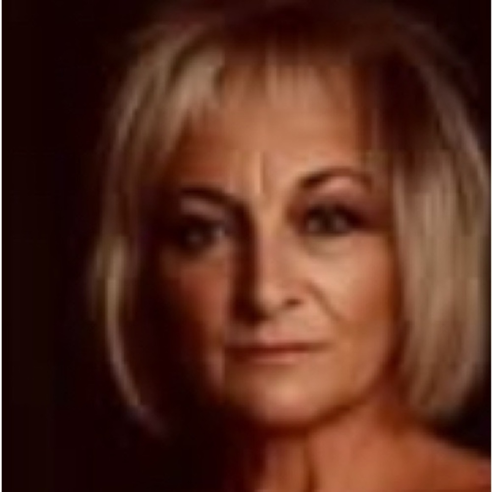 Meet your Posher, Michele